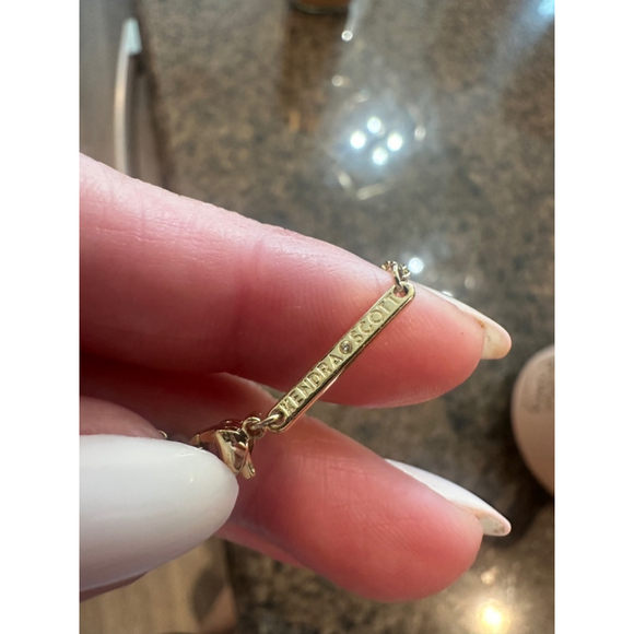 NWOT Rare Kendra Scott Aria Magnesite 14K Gold Over Brass Pendant Necklace - Red - Picture 5 of 5